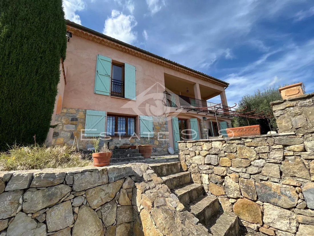 Villa in Mazan, Provence-Alpes-Côte d'Azur, France 4 - 14952915