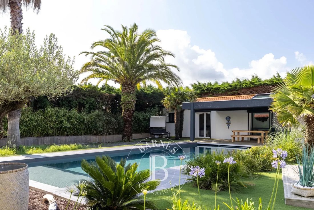 House in Anglet, Nouvelle-Aquitaine, France 4 - 14769717