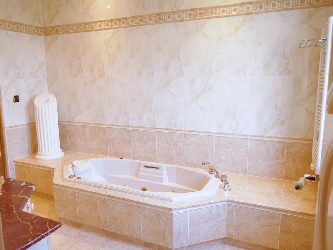 Villa in Les Issambres, Roquebrune-sur-Argens, France 5 - 14240669