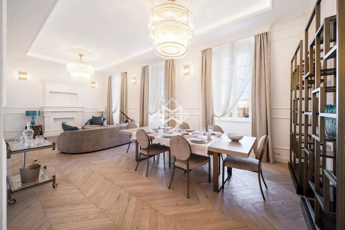 Appartement à Nice, Provence-Alpes-Côte d'Azur, France 2 - 14614850