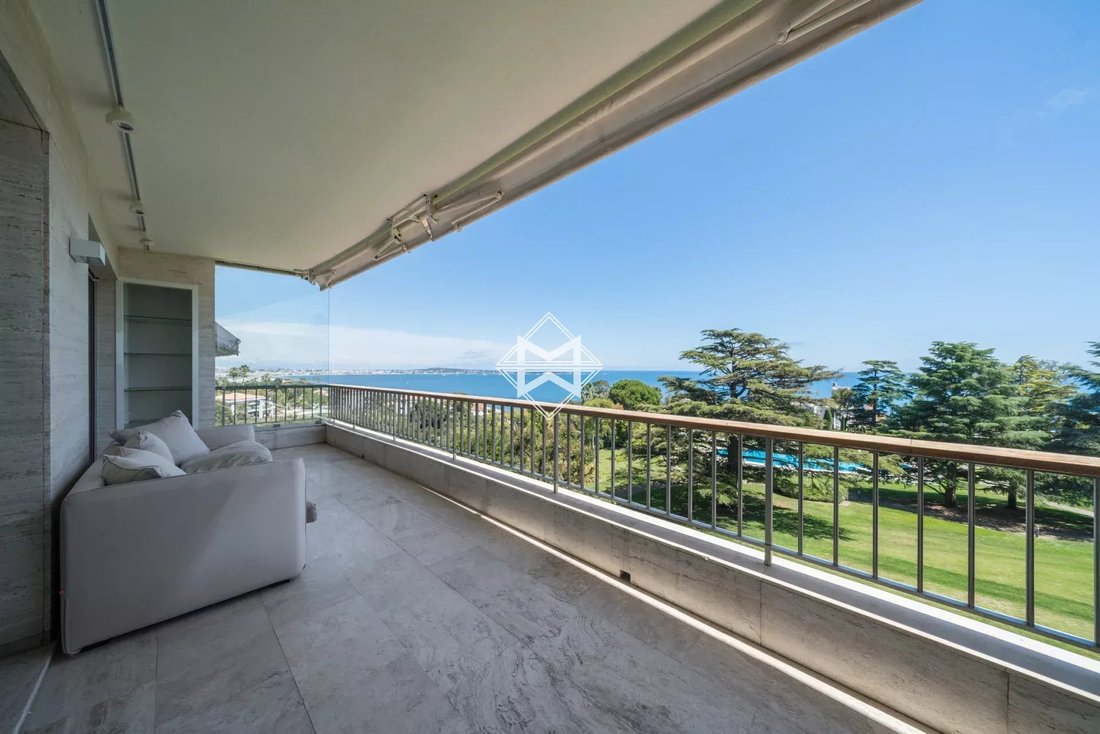 Apartment in La Maure-Super Cannes, Vallauris, France 3 - 14352151