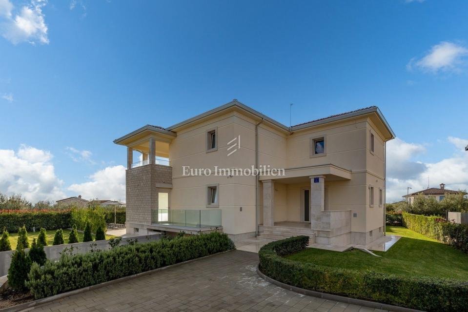 House in Porec, Istria County, Croatia 5 - 15196011
