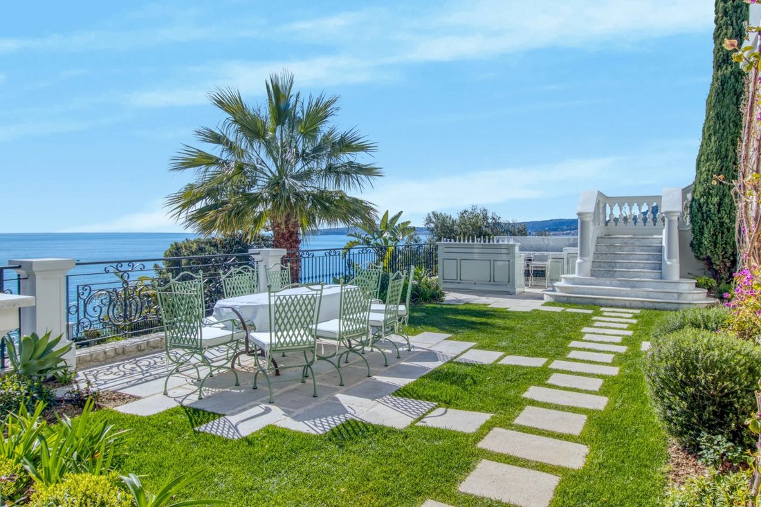 Villa in Cap-d'Ail, Provence-Alpes-Côte d'Azur, France 4 - 13996812