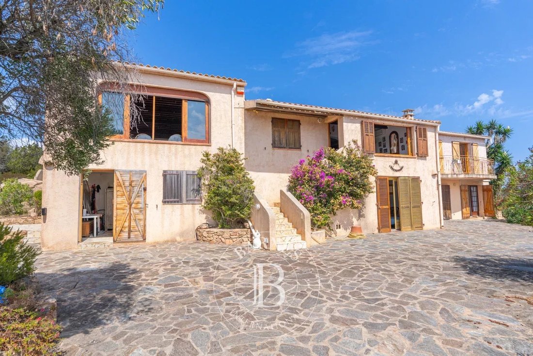House in Bonifacio / Bunifaziu, Corsica, France 1 - 14693298