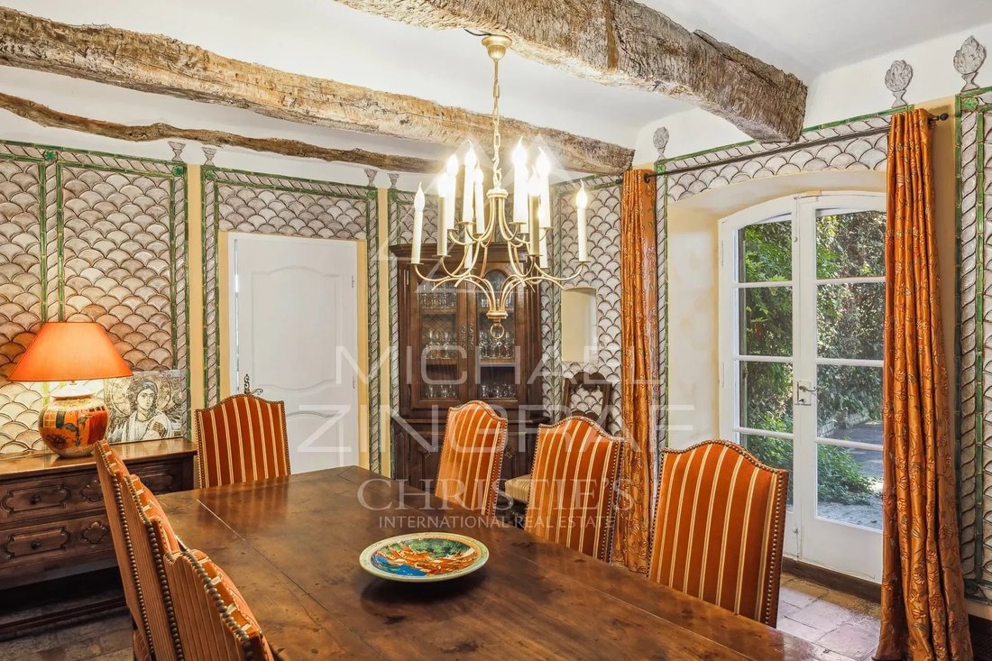 Villa in Grasse, Provence-Alpes-Côte d'Azur, France 4 - 14777923