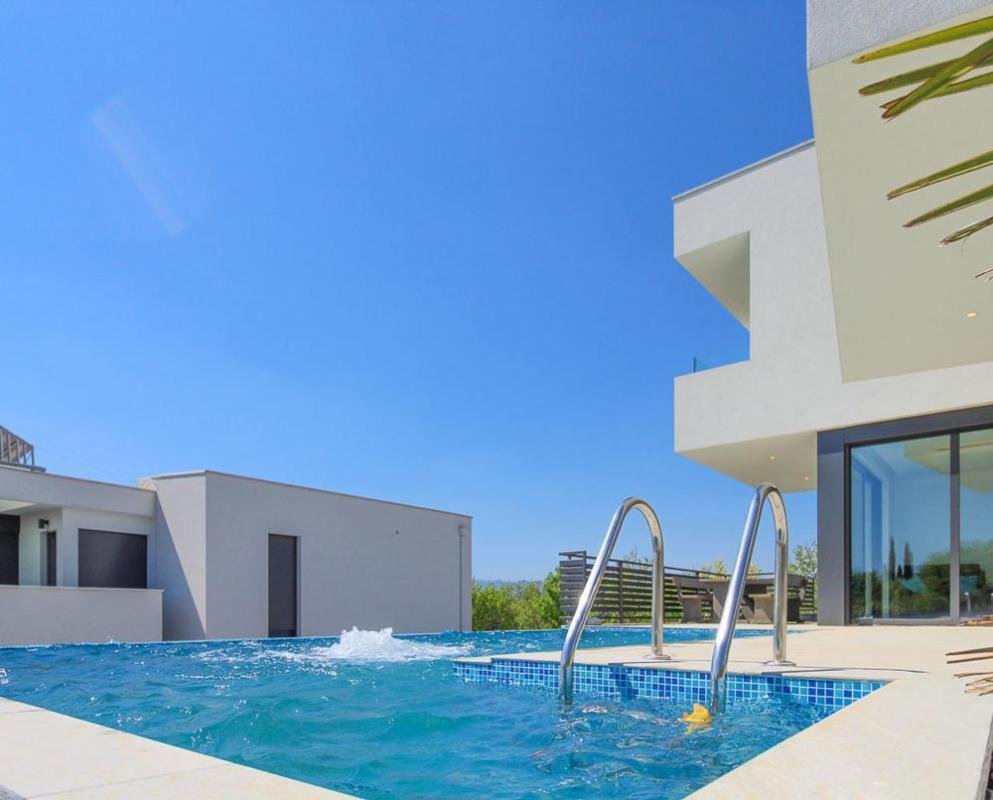 Villa in Kostrena, Primorje-Gorski Kotar County, Croatia 5 - 11658664
