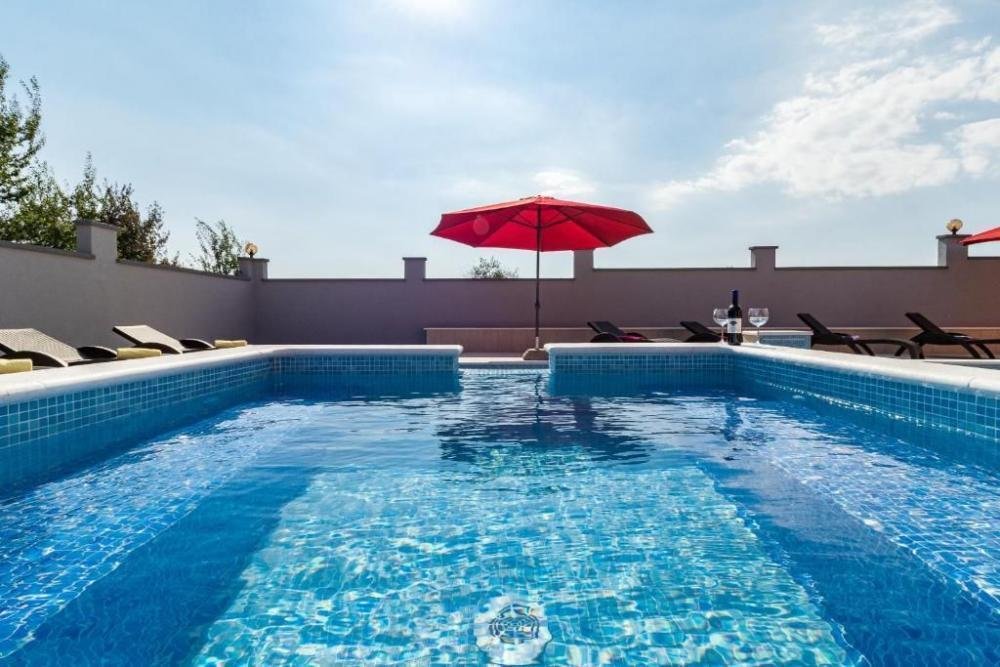 Villa in Grad Pula, Istria County, Croatia 3 - 11728895
