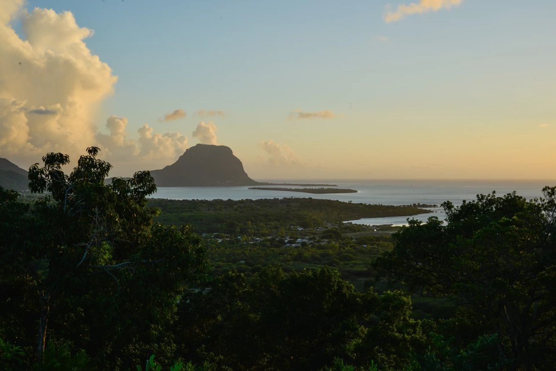 Land in Case Noyale, Rivière Noire District, Mauritius 1 - 13853080