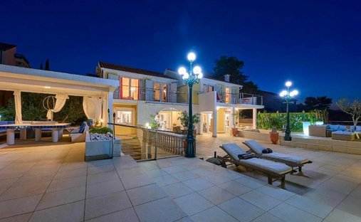 Villa in Zedno, Split-Dalmatia County, Croatia 1