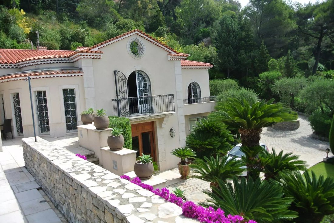 House in La Source, Cannes, France 4 - 12160702