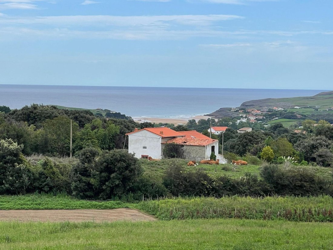 Villa in Bareyo, Cantabria, Spain 4 - 15191685