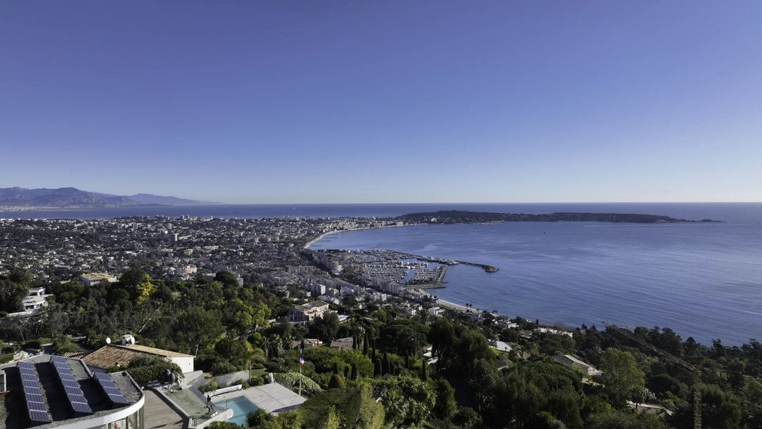 Villa in La Maure-Super Cannes, Vallauris, Frankreich 3 - 14750643