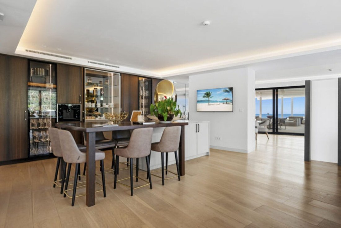 Apartment in Marbella, Andalusia, Spain 5 - 15190336
