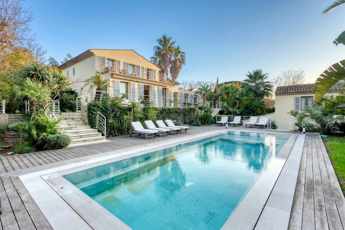 Villa in Zone Ouest Urbaine, Saint-Tropez, France 1 - 13990109