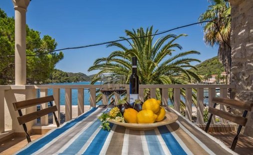 Villa in Sipan, Dubrovnik-Neretva County, Croatia 1