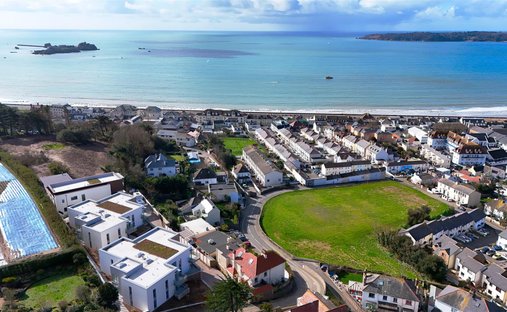 Apartment in Saint Helier, St Helier, Jersey 1