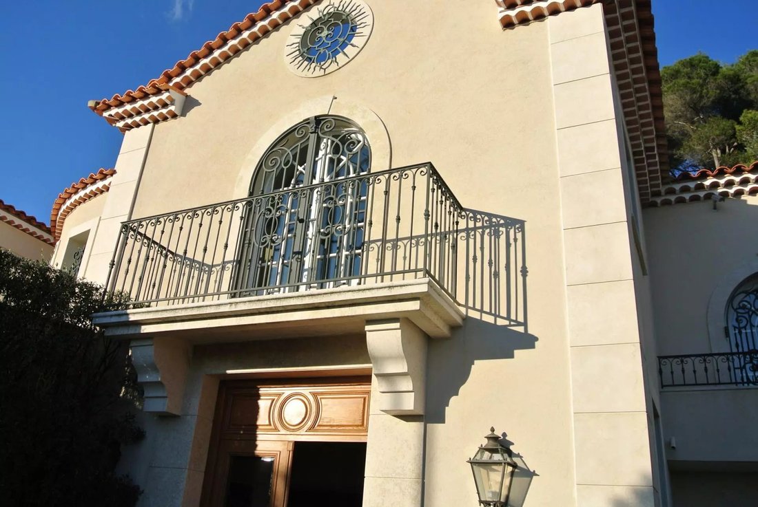 House in La Source, Cannes, France 3 - 12160702