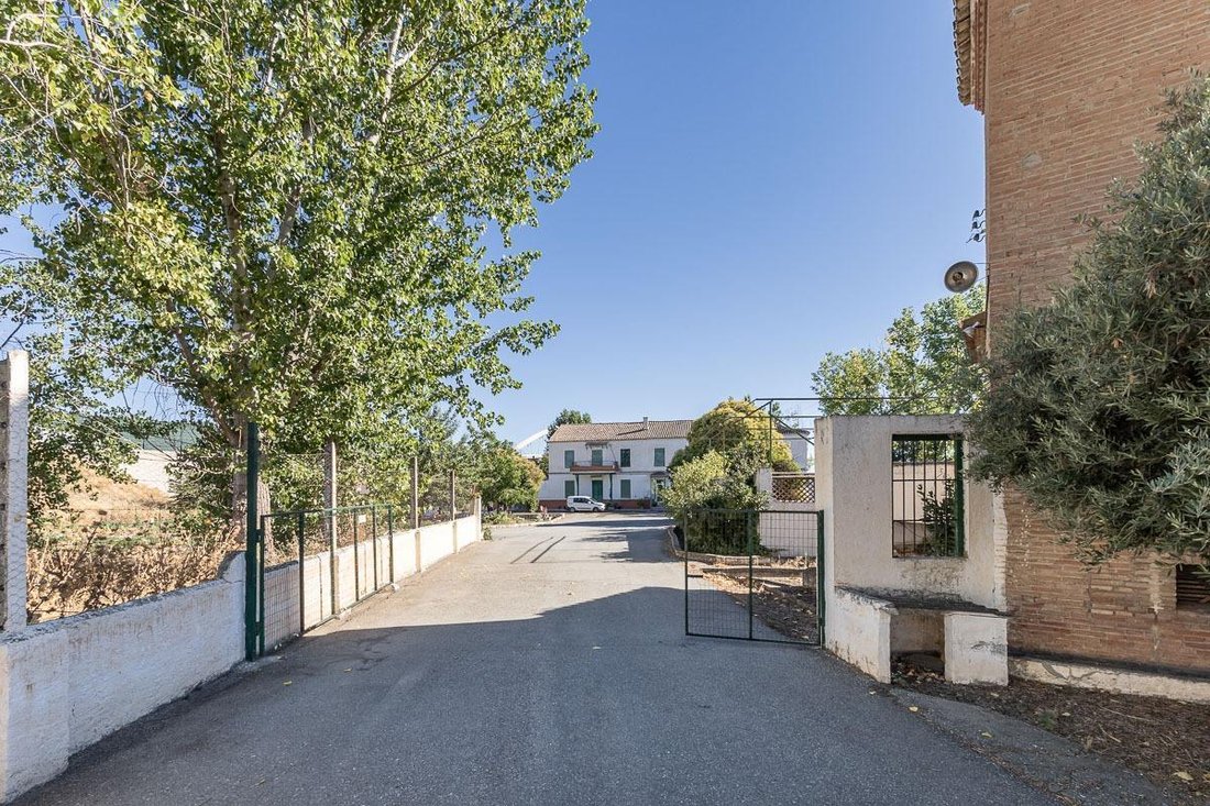 Country House in Chana, Granada, Spain 2 - 15193775