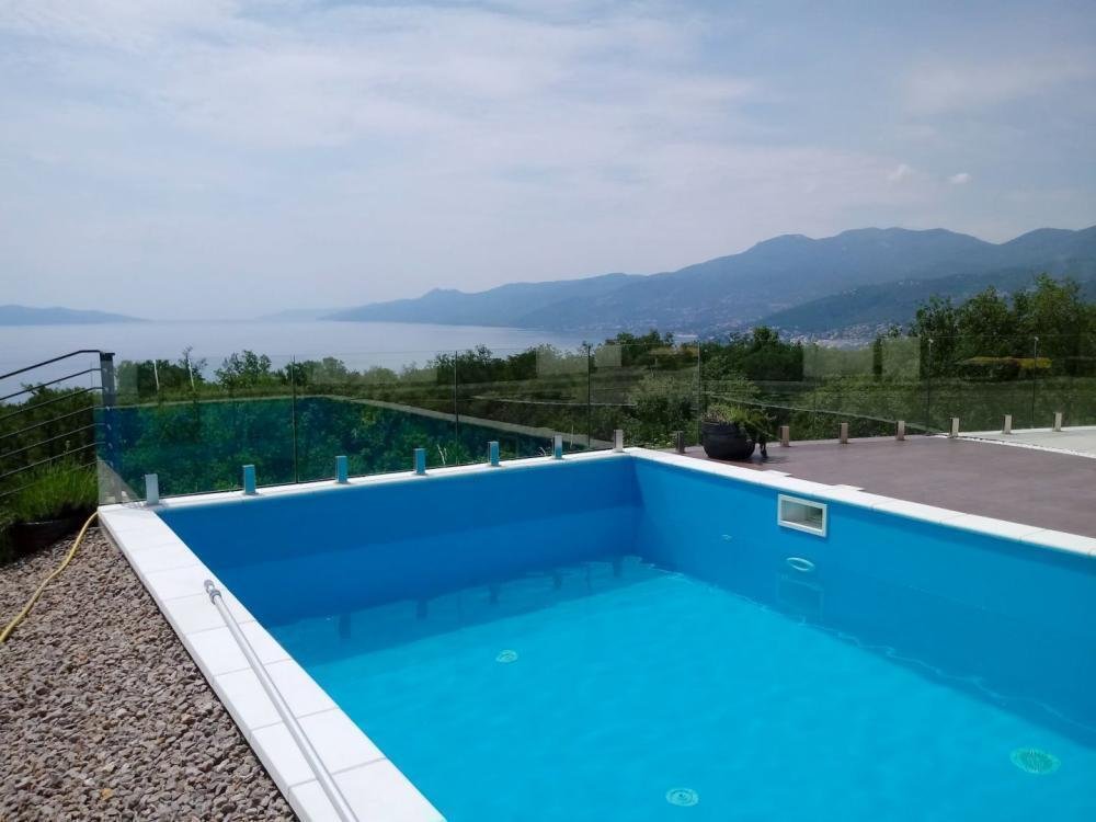 Villa in Mjesni odbor Srdoci, Grad Rijeka, Primorje-Gorski Kotar County 2 - 12936998