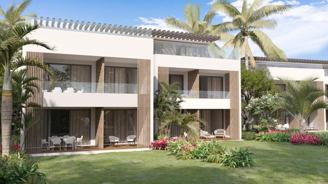 Apartment in Grande Riviere Noire, Rivière Noire District, Mauritius 2 - 14425103