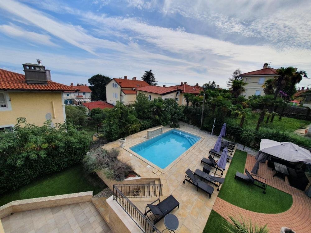 Villa in Opcina Lovran, Primorje-Gorski Kotar County, Croatia 3 - 12310440