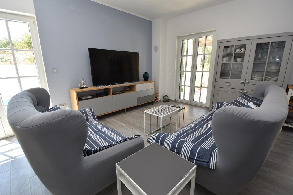 Villa in Gradska cetvrt Varos, Sibenik, Sibenik-Knin County 4 - 12137925