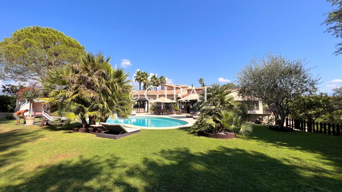 Villa in Saint-Paul-de-Vence, Provence-Alpes-Côte d'Azur, Frankreich 1 - 12143553