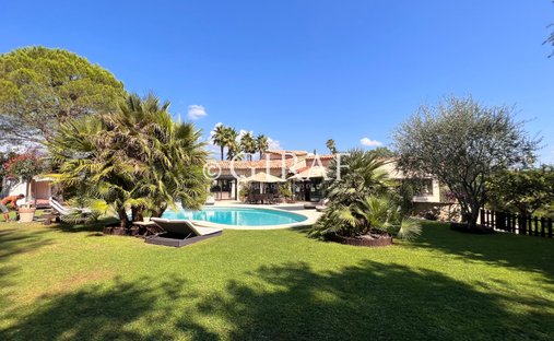 Villa en Saint-Paul-de-Vence, Provenza-Alpes-Costa Azul, Francia 1