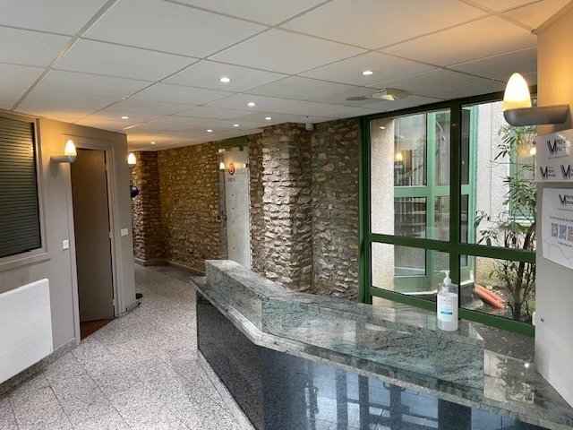 Jouy Centre-Petit Jouy, Jouy-en-Josas, France 3 - 13885034