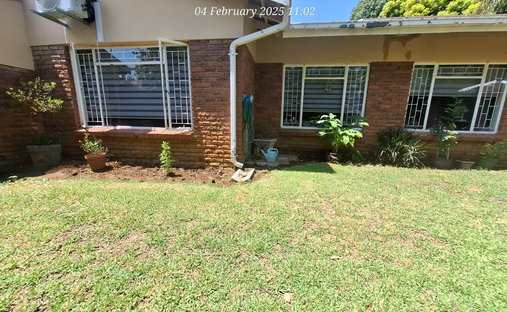 Condo in Newcastle, KwaZulu-Natal, South Africa 1