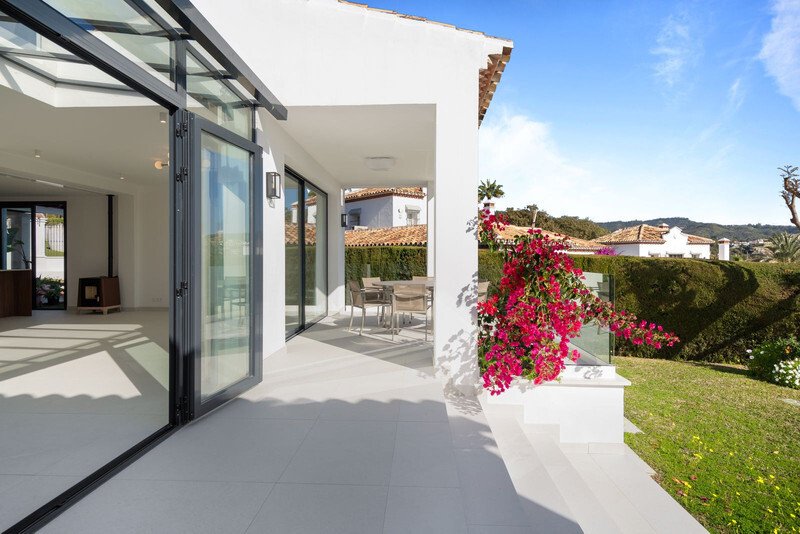 Villa in Elviria-Cabopino, Marbella, Spain 4 - 15189812