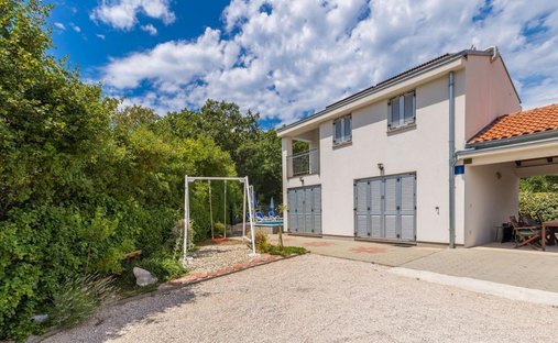 Villa in Barusici, Primorje-Gorski Kotar County, Croatia 1