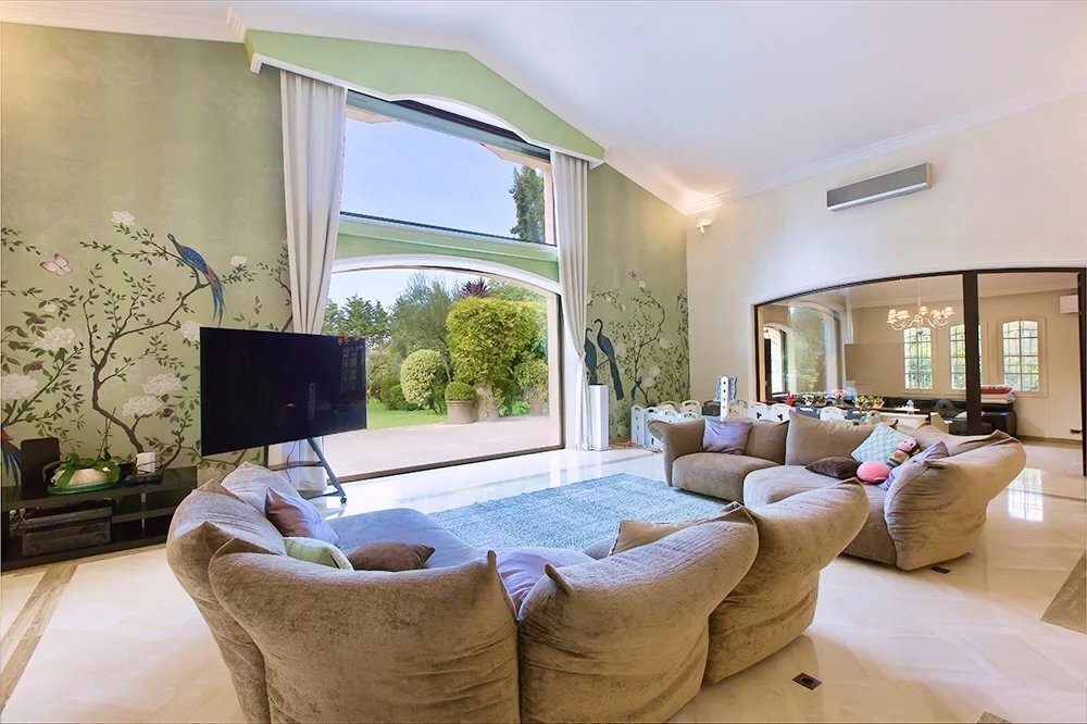 Villa in Mougins, Provence-Alpes-Côte d'Azur, France 3 - 13440762