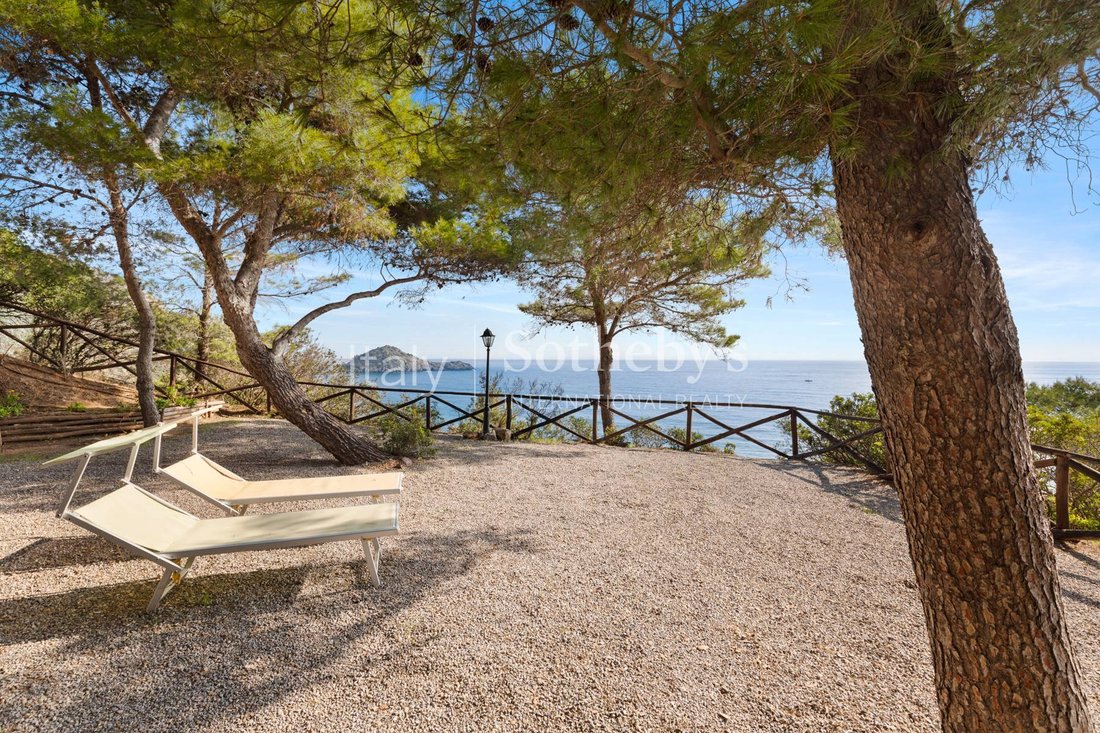 House in Porto Ercole, Monte Argentario, Tuscany 2 - 14970174