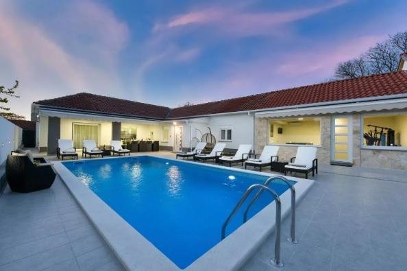 Villa in Zadar, Zadar County, Croatia 2 - 10842627