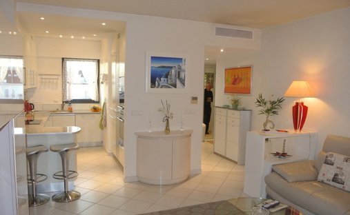 Apartment in Cannes, Provence-Alpes-Côte d'Azur, France 1