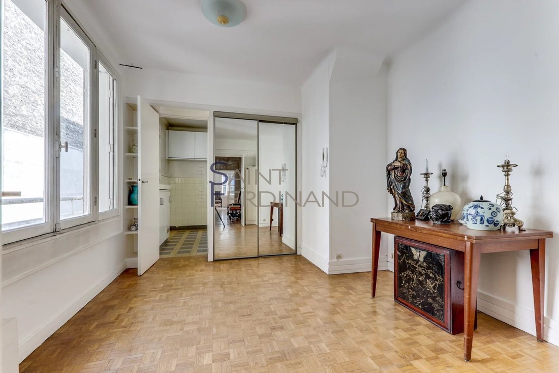 Apartment in Invalides, Paris 7e Arrondissement, Paris 4 - 12940057