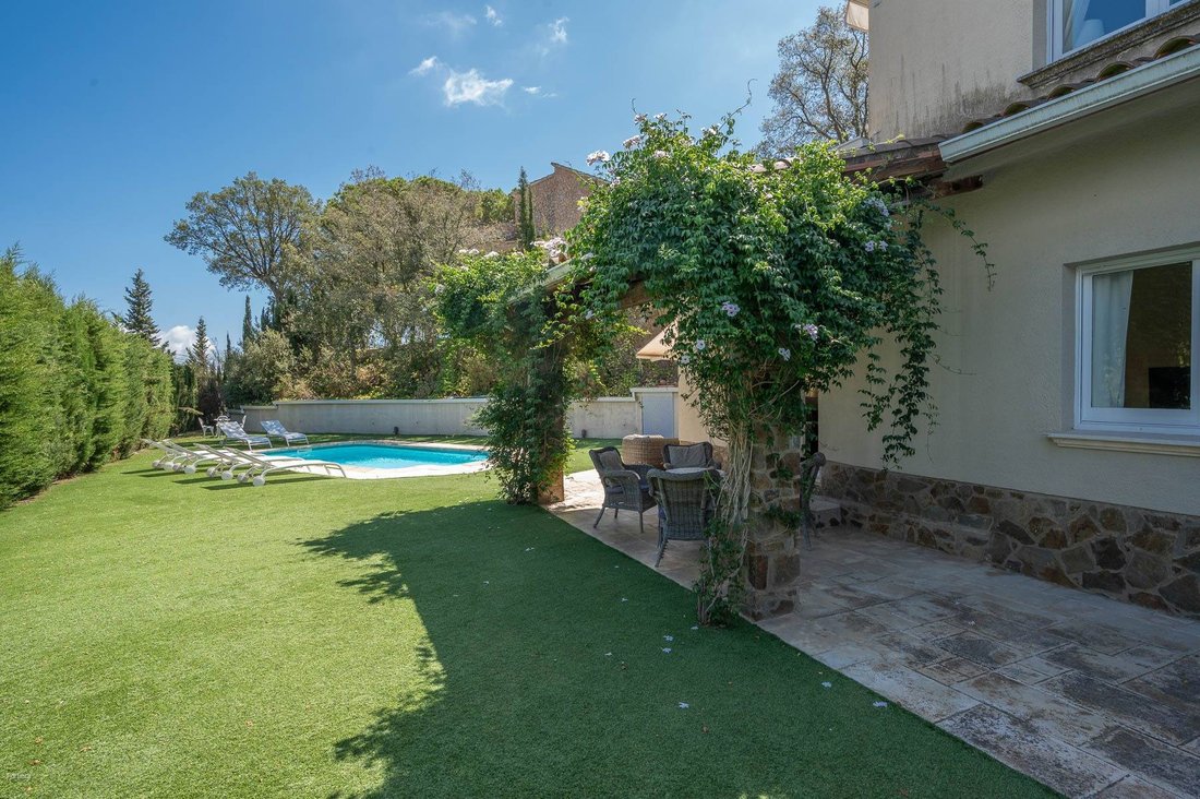 Villa in Calonge i Sant Antoni, Catalonia, Spain 4 - 15192442
