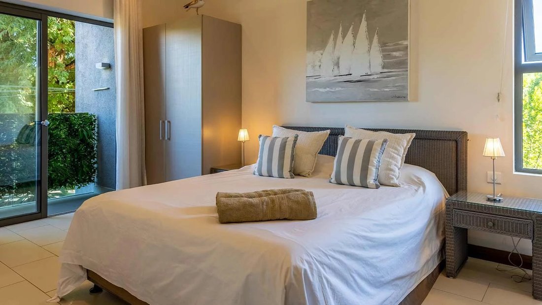 Apartment in Grande Riviere Noire, Rivière Noire District, Mauritius 5 - 12902961