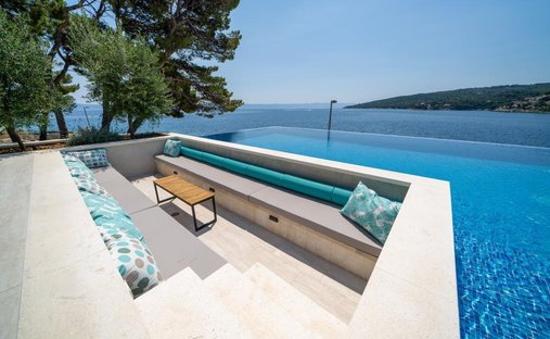 Villa in Sumartin, Split-Dalmatia County, Croatia 1
