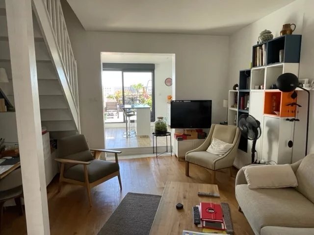 House in Suresnes, Ile-de-France, France 5 - 14462255