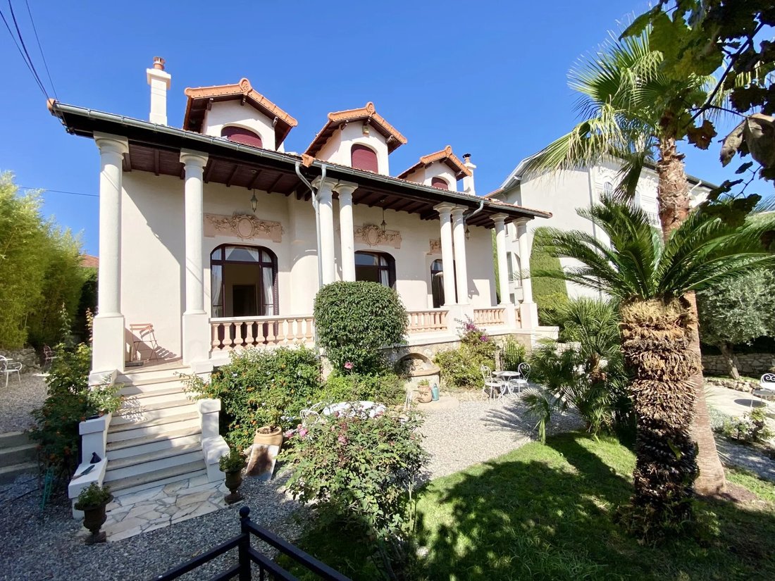 Estate in Petit-Juas, Cannes, France 1 - 13361632