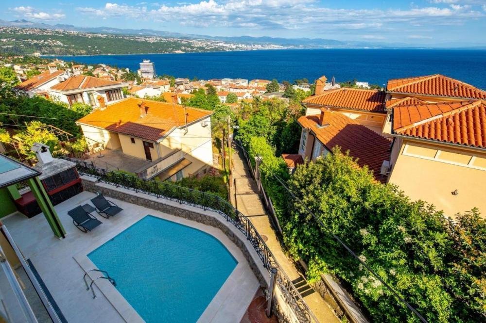 Villa in Grad Opatija, Primorje-Gorski Kotar County, Croatia 3 - 14144154