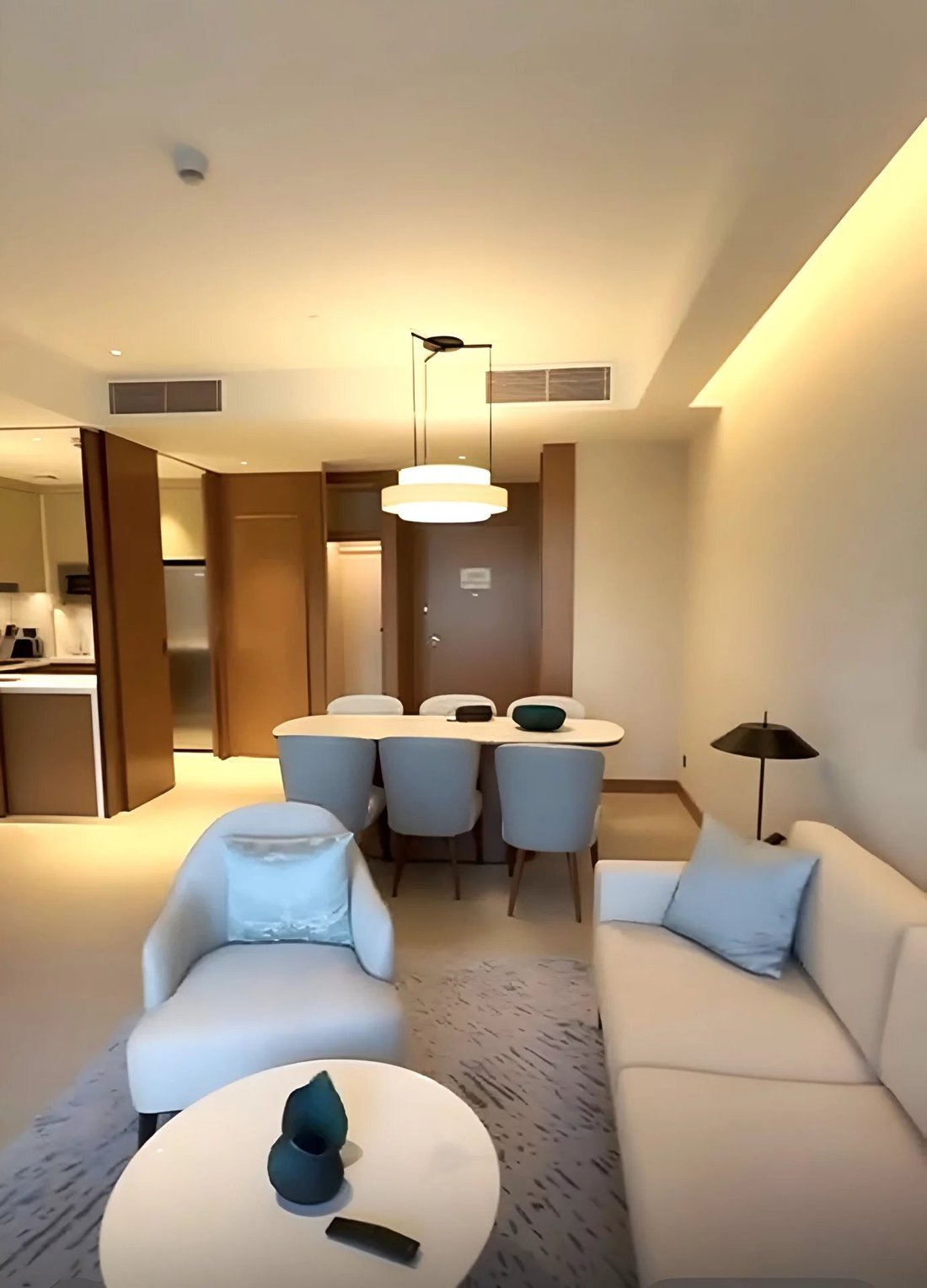 Apartment in Burj Khalifa Lake, Downtown Dubai, Dubai 2 - 14511933