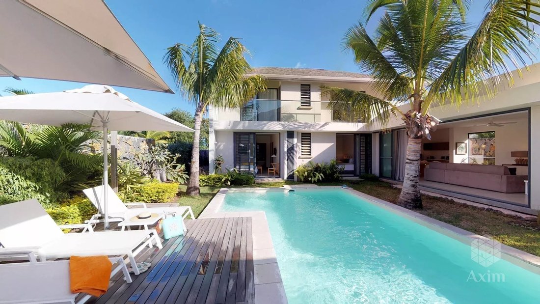 Villa in Tamarin, Rivière Noire District, Mauritius 2 - 11088123