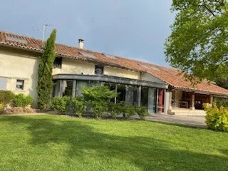 Farm Ranch in Marboz, Auvergne-Rhône-Alpes, France 1 - 14275074
