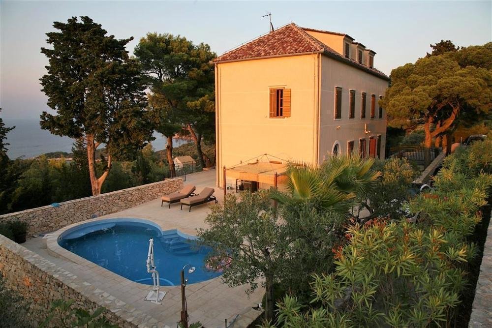 Villa in Dracevo Polje, Split-Dalmatia County, Croatia 1 - 13332006