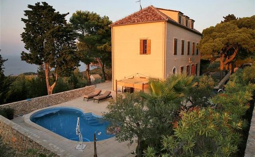 Villa in Dracevo Polje, Split-Dalmatia County, Croatia 1