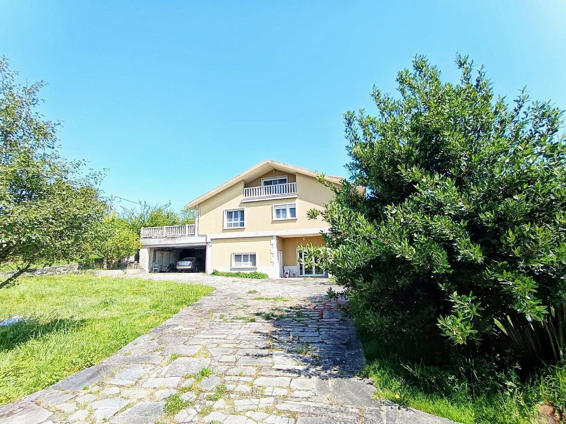 Villa in Verducido, Pontevedra, Spain 3 - 15192126