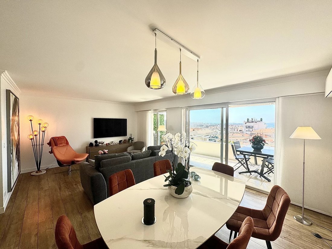 Apartment in Cannes, Provence-Alpes-Côte d'Azur, France 1 - 14498438